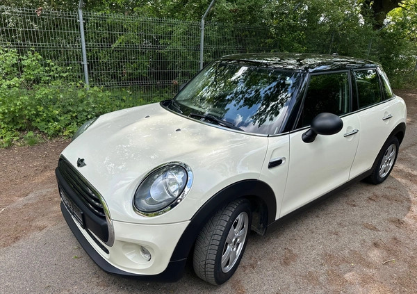 MINI ONE cena 45900 przebieg: 36000, rok produkcji 2015 z Wrocław małe 407